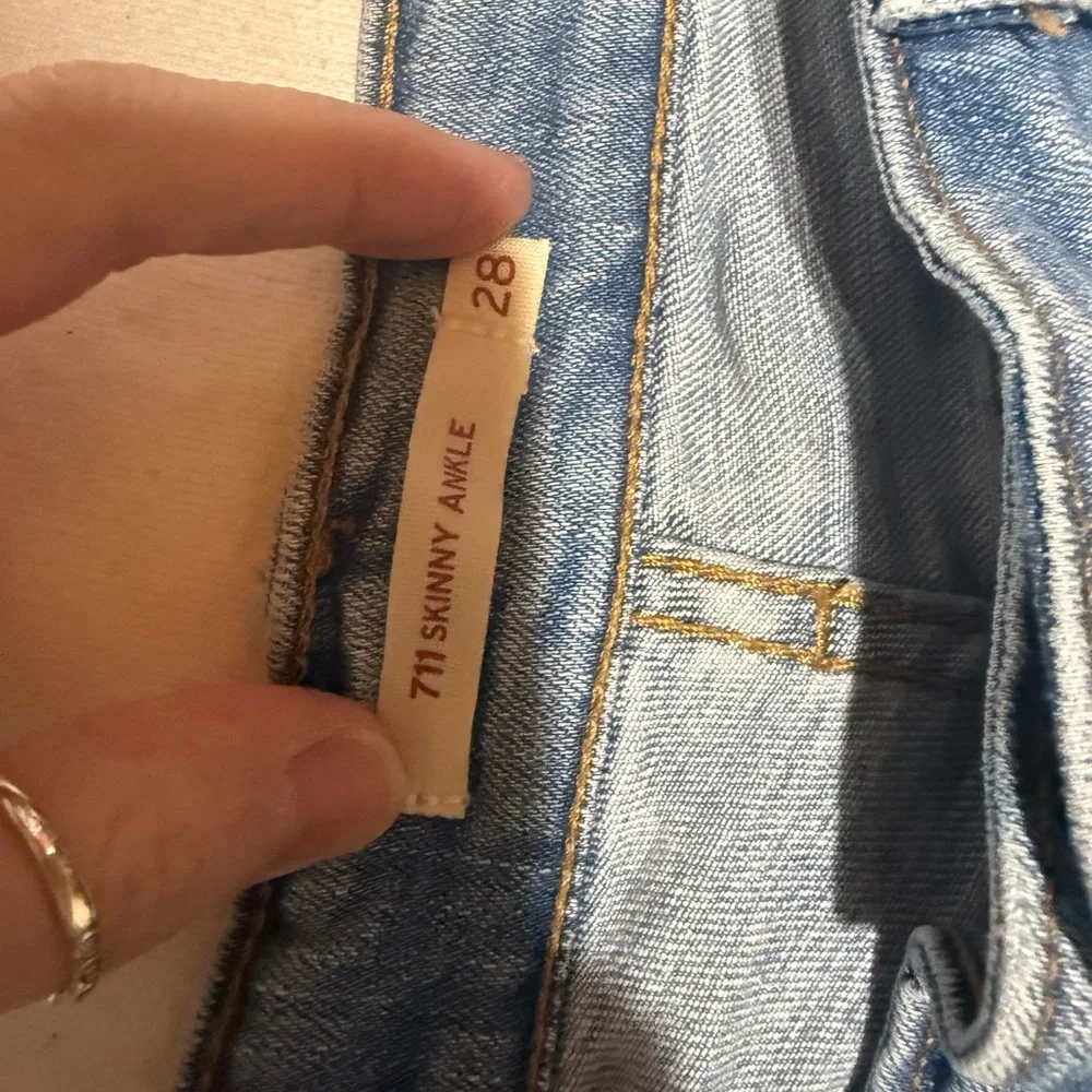 Levi's 711 Light‎ Blue Distressed Skinny Jeans